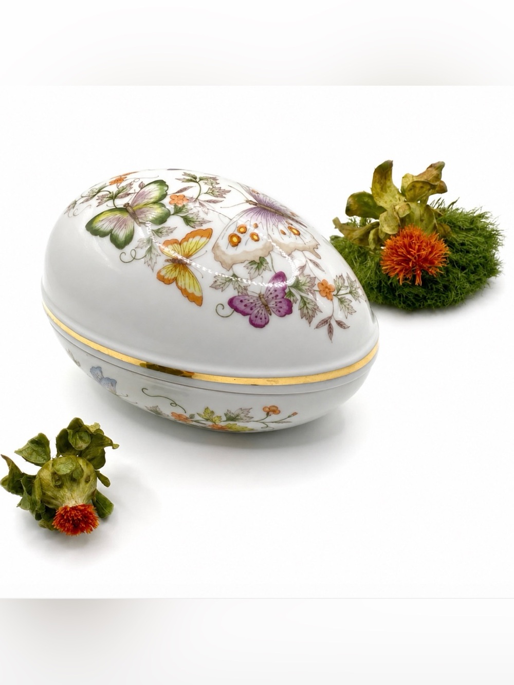 AVON Fine Porcelain Treasure Egg Trinket Box Butterflies Gold Trim Japan 1974